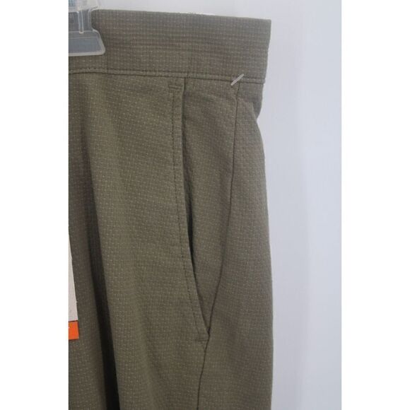 Dockers Tapered Fit Supreme Flex Stretch Alpha Khaki Pants 36/30 NWT Olive - Picture 4 of 10